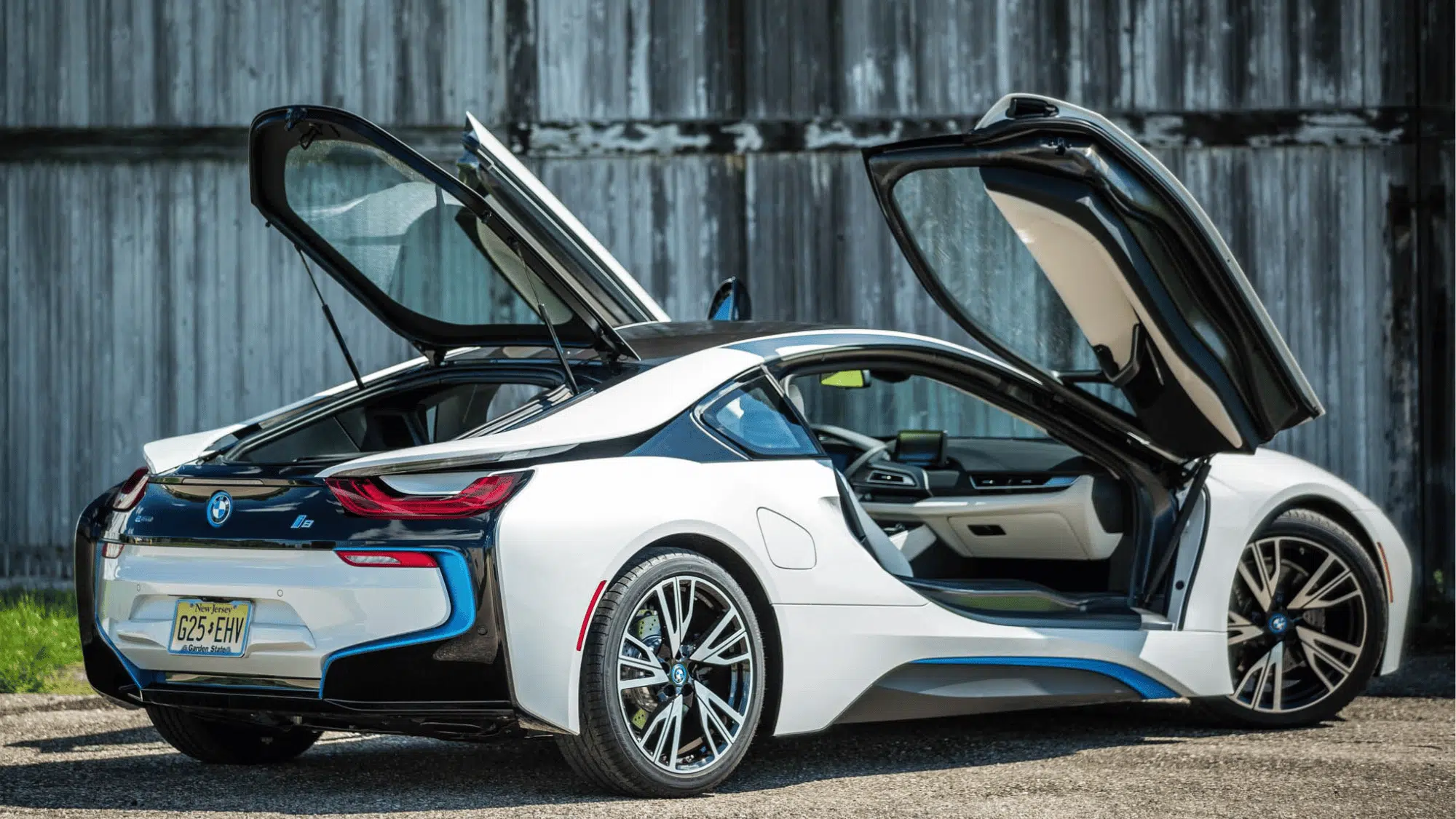 2017 BMW i8